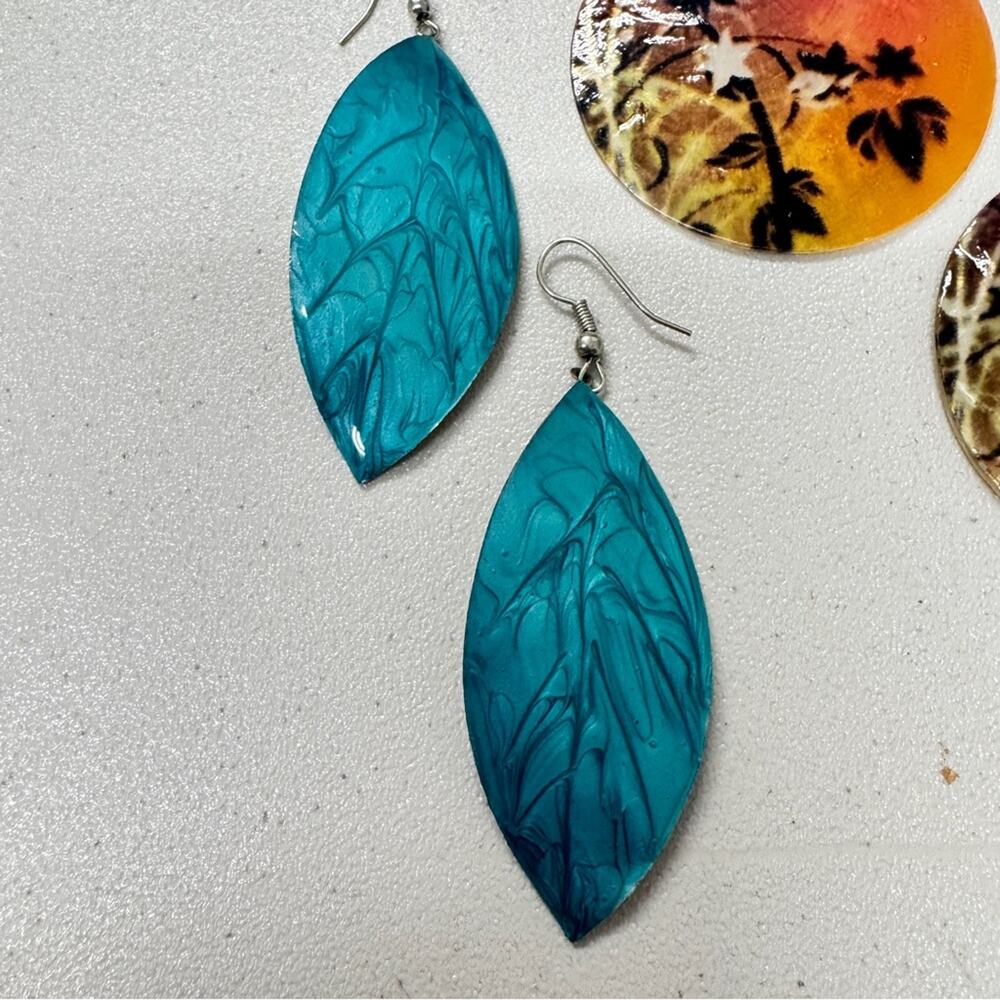 Art Glass Colorful Pierced Earrings Womens Artsy - Picture 5 of 5